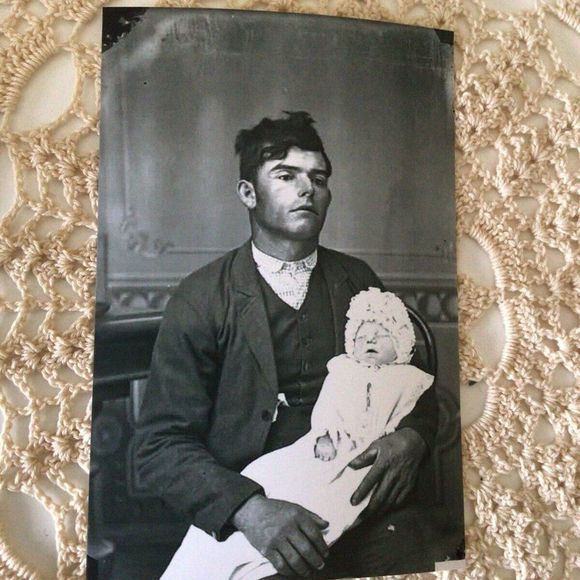 Post Mortem Death Photo Tiny Baby & Father Reprint Of Early 1900 Photo - Picture 5 of 7